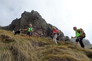 Monte Mincucco (cima 2001 m – croce 1832 m) ad anello dai Piani dell’Avaro il 27 maggio 2017 - FOTOGALLERY